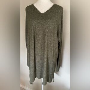 Women’s 14/16W Dark Green‎ Top